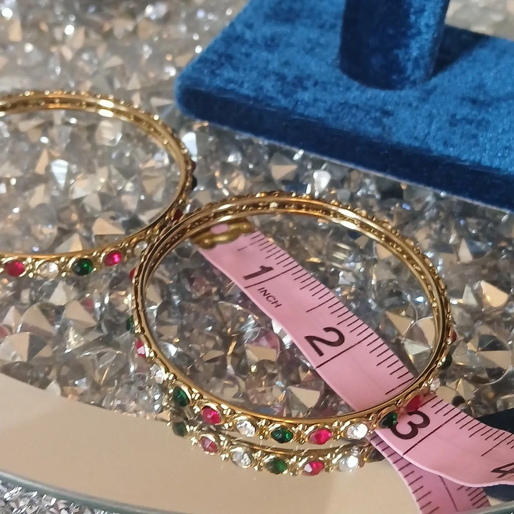 NWOT Elegant Gold Multi-Color Stone Bangle Bracelet Set